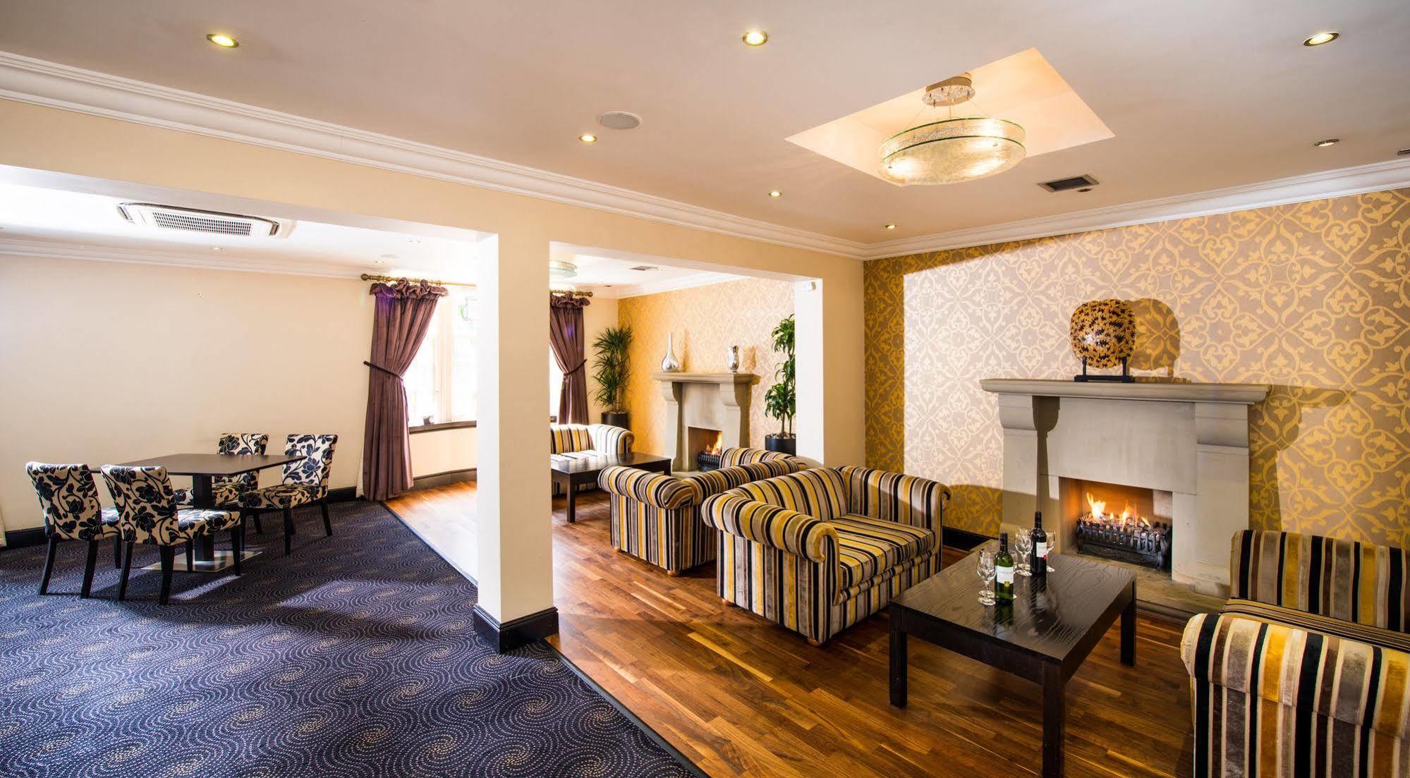 The Popinjay Hotel Larkhall (South Lanarkshire) Exterior foto
